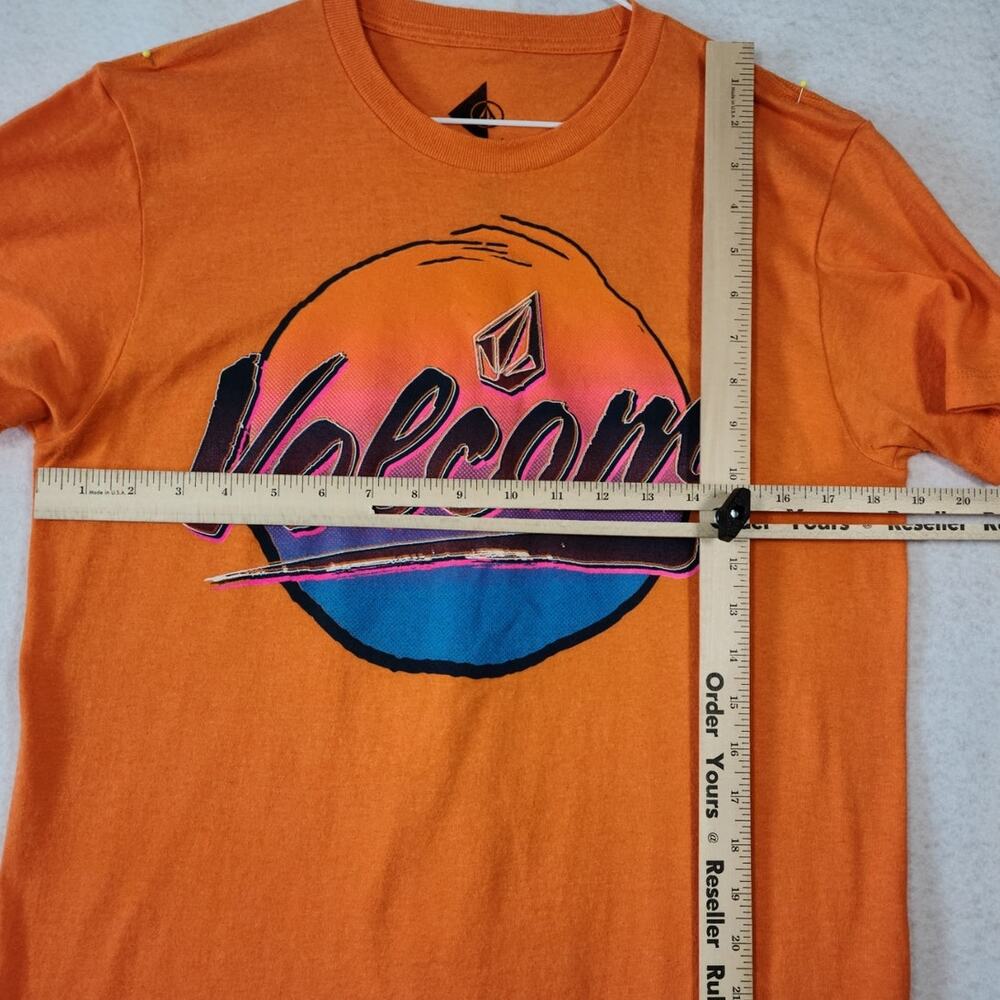 Volcom Graphic Short Sleeve T-Shirt, Men Size Medium, PRE-OWNED - Picture 3 of 5